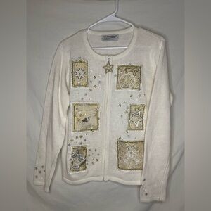 VTG embroidered sweater Tiara international white woman winter/christmas sweater